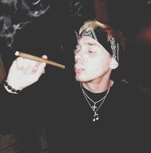 Meet your Posher, Cody